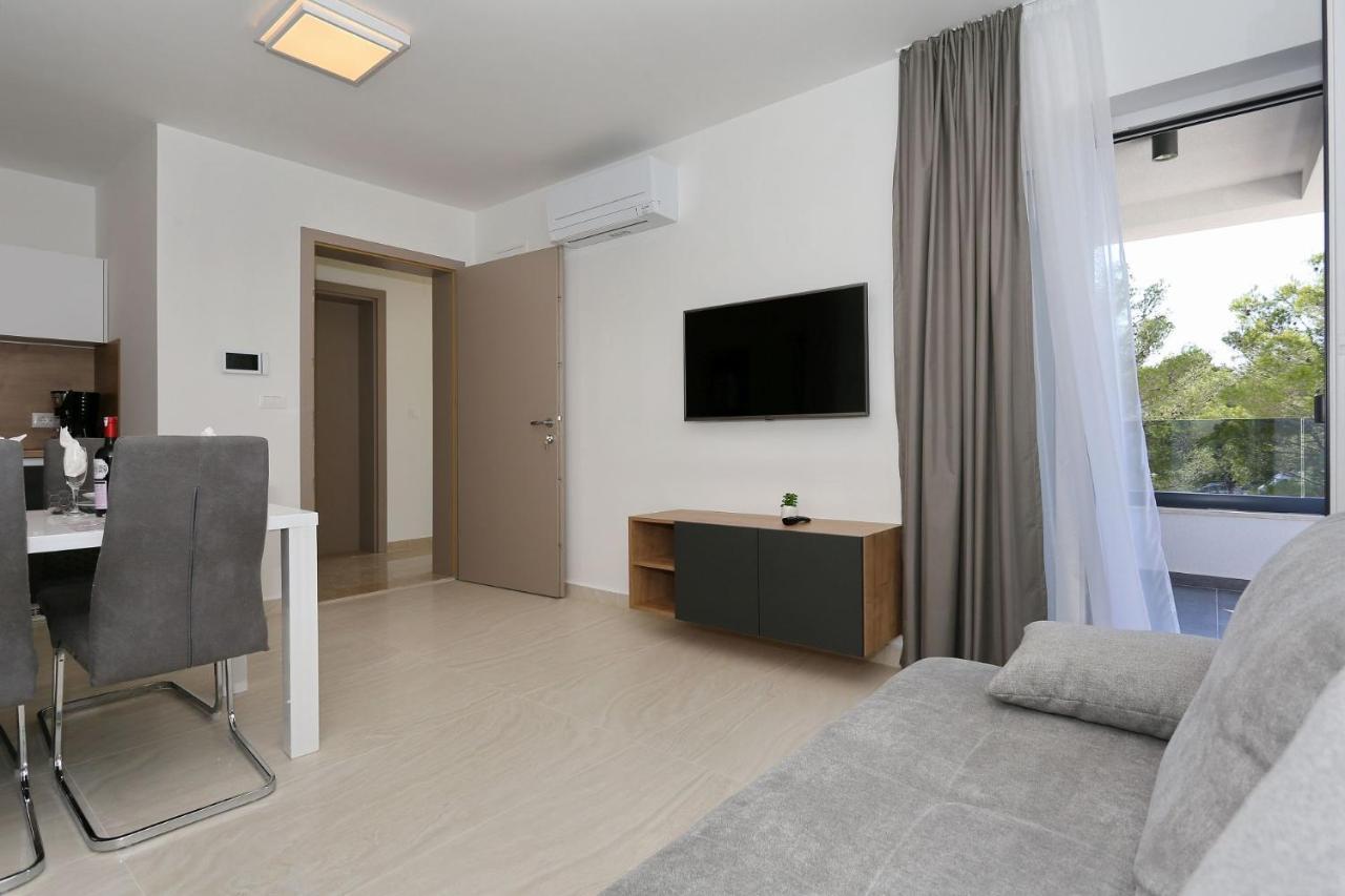 Villa Ankora 1 With Heated Pool Biograd Na Moru Exterior photo